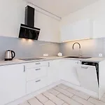 Lejlighed One Bedroom In The Centre - Sarego 16