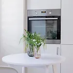 Lejlighed One Bedroom In The Centre - Sarego 16 *